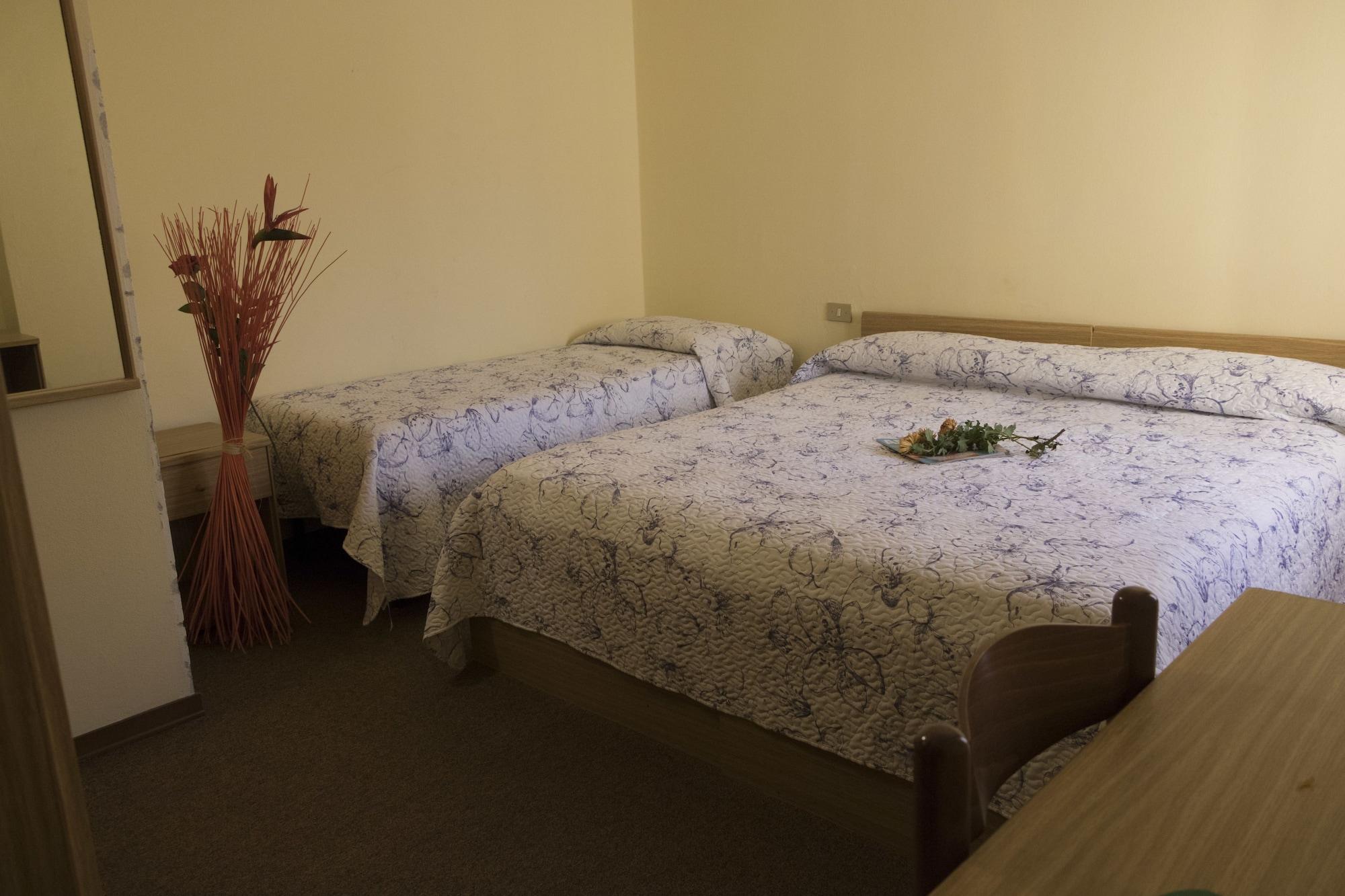 Hotel Primavera Desenzano del Garda Extérieur photo